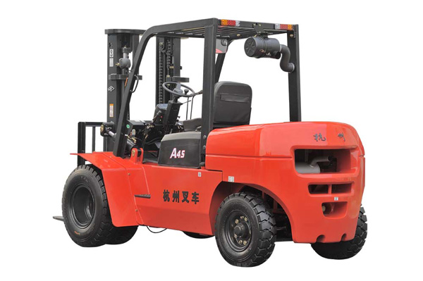 杭州叉車：石材叉車，當(dāng)仁不讓的石材界搬運(yùn)王者！