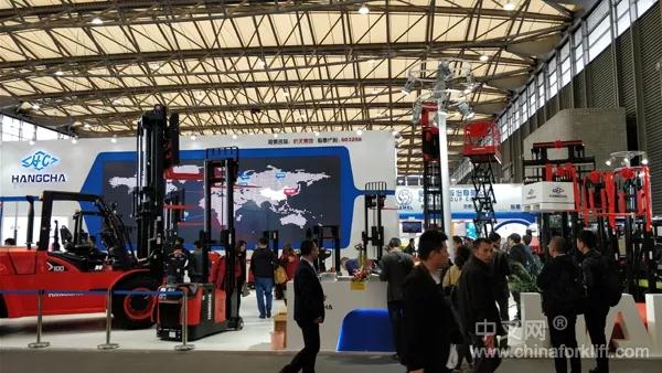 杭叉集團(tuán)攜智能、環(huán)保、新能源產(chǎn)品出席CeMAT ASIA 2017