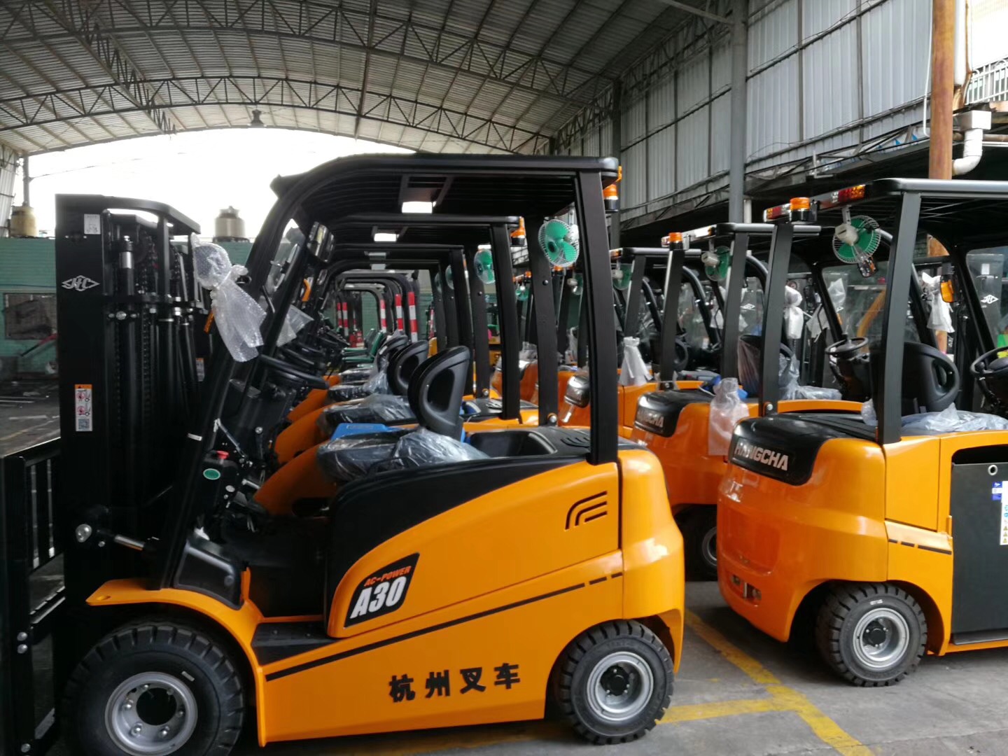 杭州叉車 | 關(guān)于電動(dòng)叉車電路出現(xiàn)短路故障